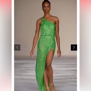 Sherri Hill 54908 Neon Green
One Shoulder Bead Blouson Gown